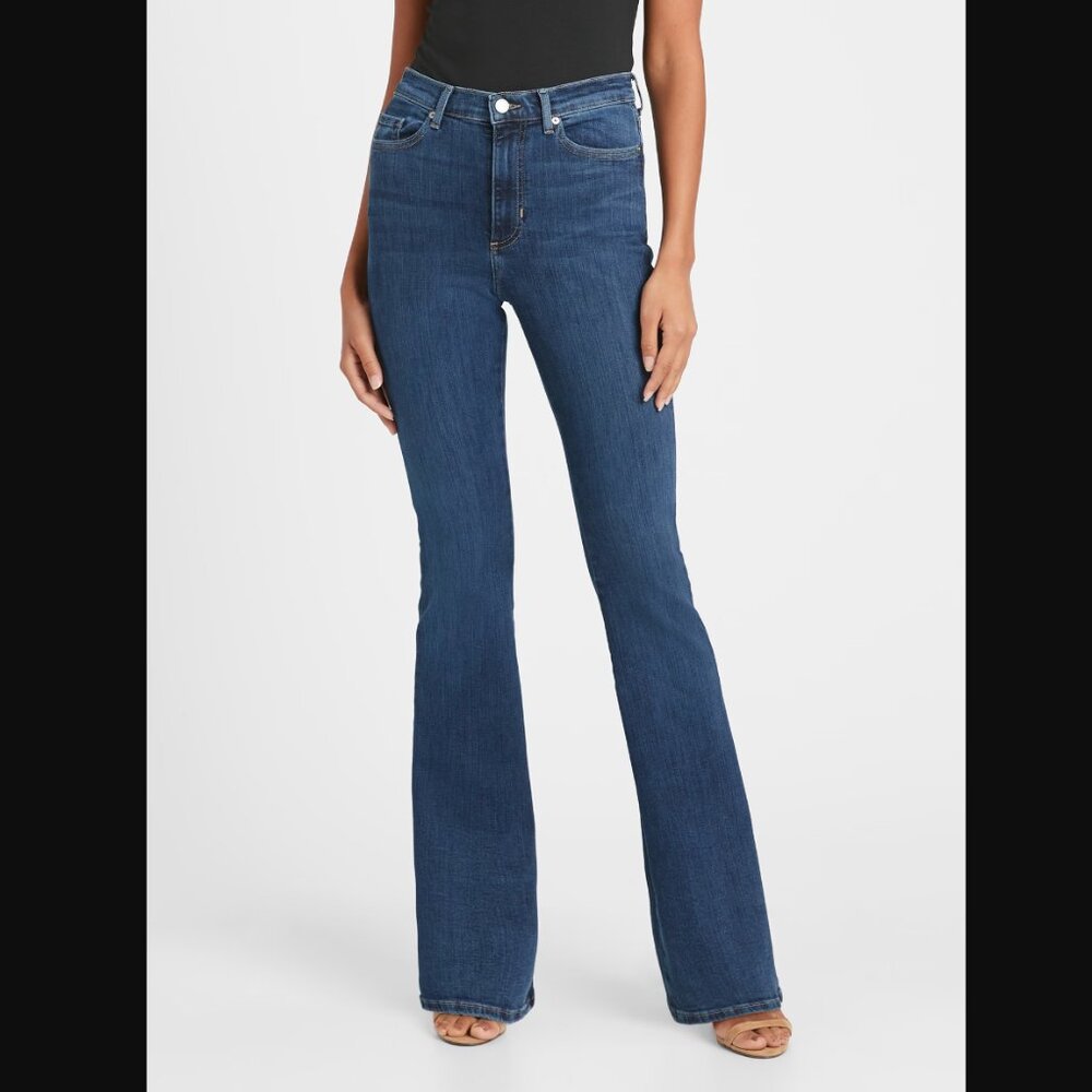 Banana Republic High Rise Flare Jean Size 26